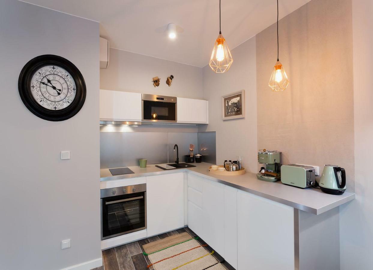 City Of The Kings Piano Apartment Красков Екстериор снимка