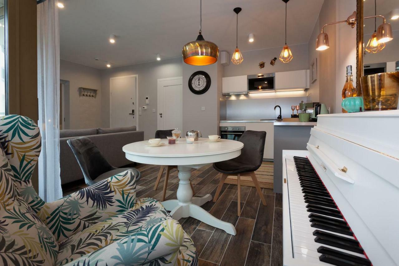City Of The Kings Piano Apartment Красков Екстериор снимка